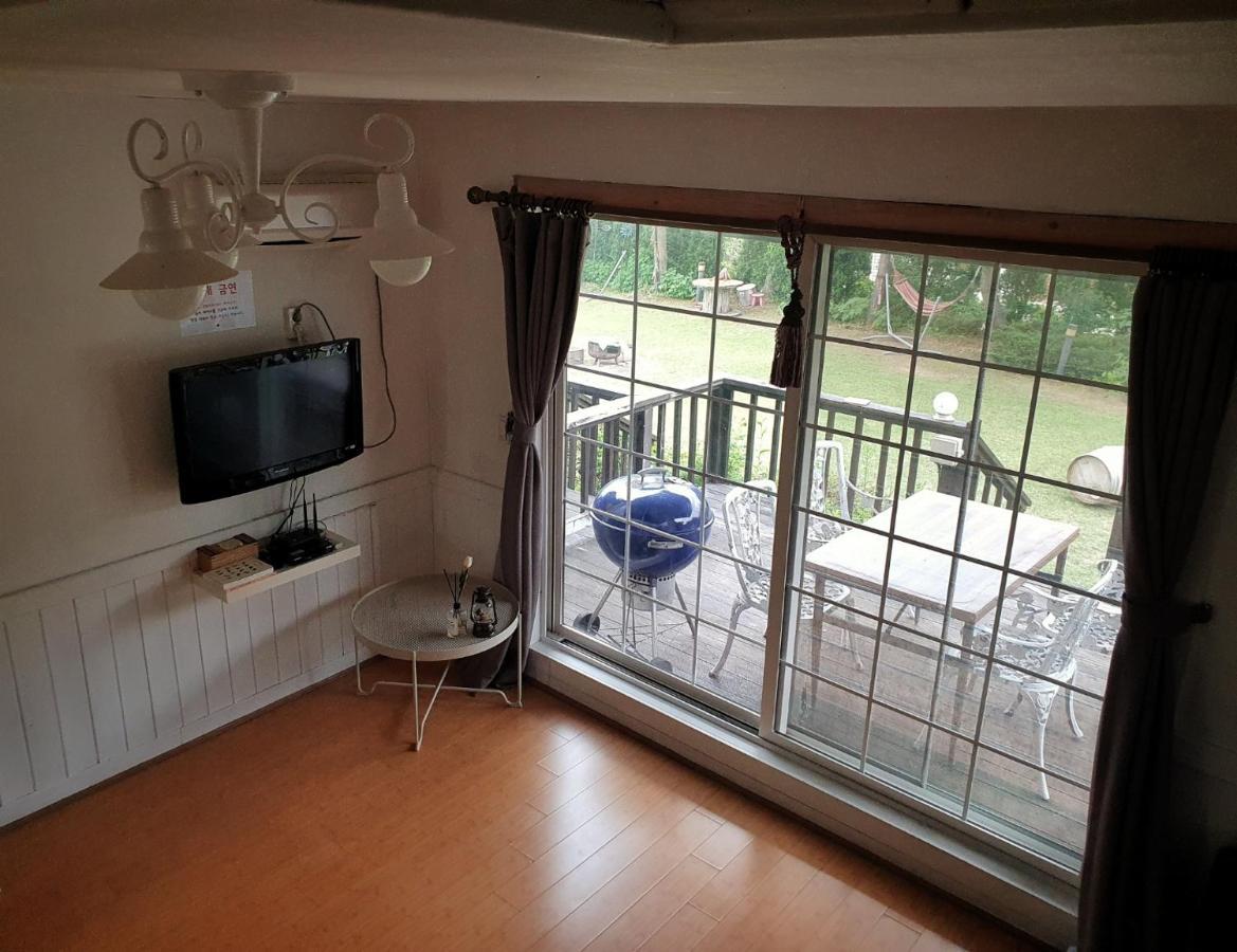 Popcorn House Pension Капхьон Екстериор снимка